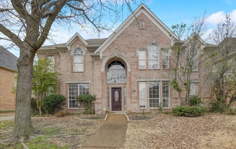 See details about 5821 Dorset Dr, Plano, TX 75093