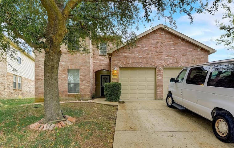 See details about 12628 Summerwood Dr, Burleson, TX 76028