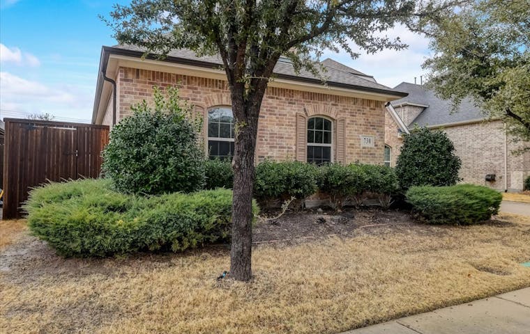 See details about 730 Caveson Dr, Frisco, TX 75036
