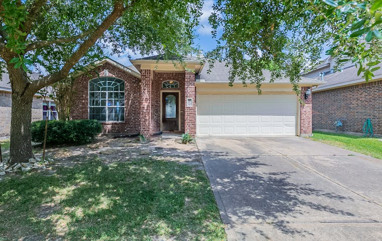 See details about 10019 Driftwood Park Dr, Houston, TX 77095