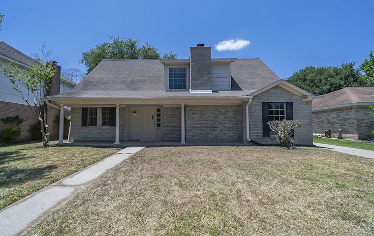 See details about 6910 Huntbrook Dr, Spring, TX 77379