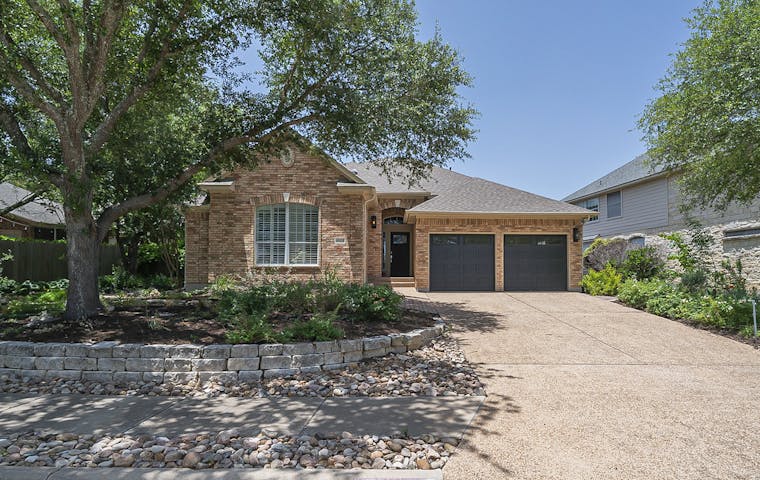 See details about 10025 Scull Creek Dr, Austin, TX 78730