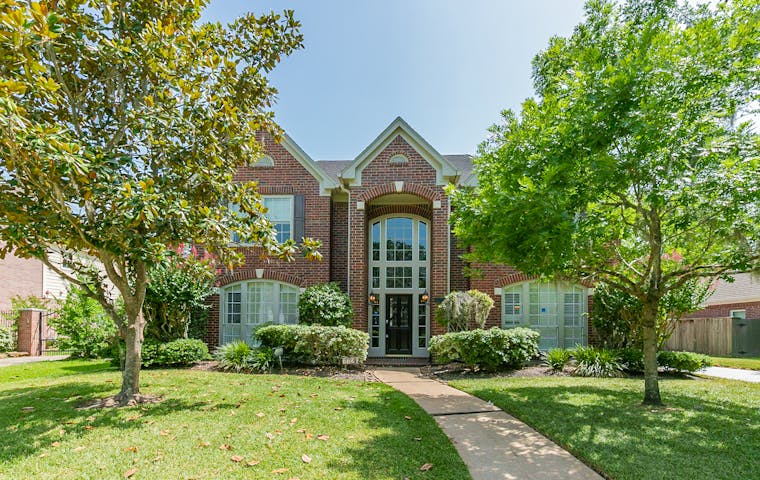 See details about 7726 Shady Way Dr, Sugar Land, TX 77479
