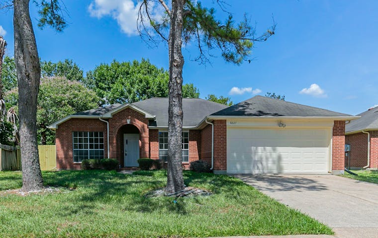 See details about 8827 Boulder Springs Dr, Houston, TX 77083