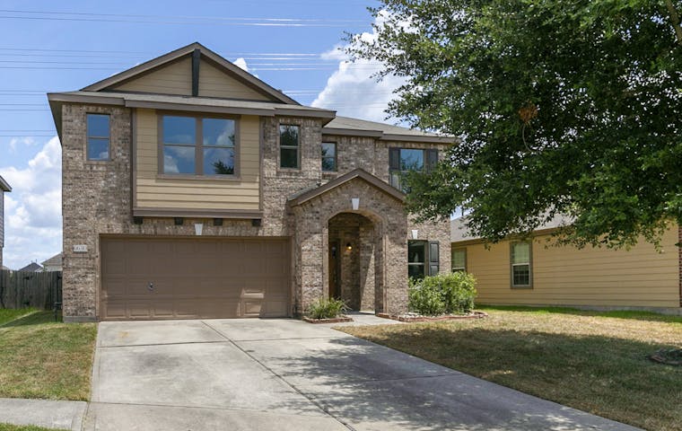 See details about 6630 Hollow Harvest Ln, Katy, TX 77449