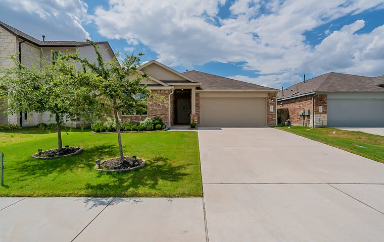 See details about 11804 Reindeer Dr, Austin, TX 78754