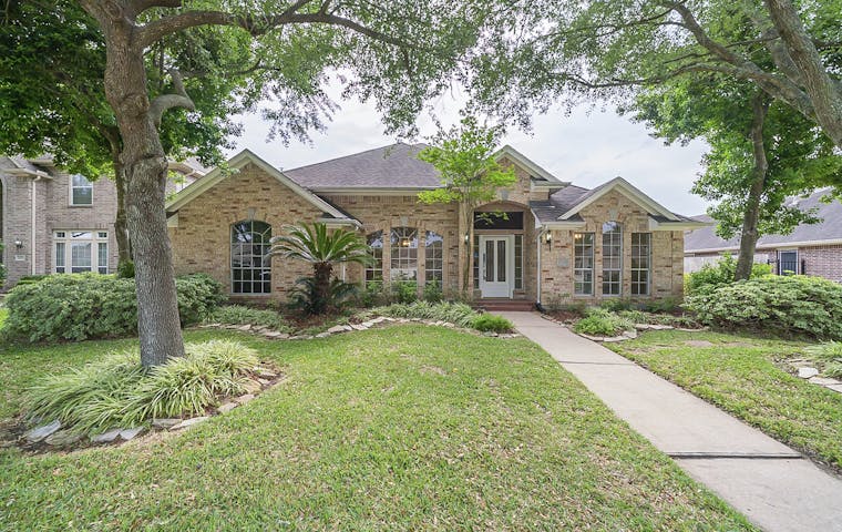 See details about 4218 Copper Crk, Baytown, TX 77521