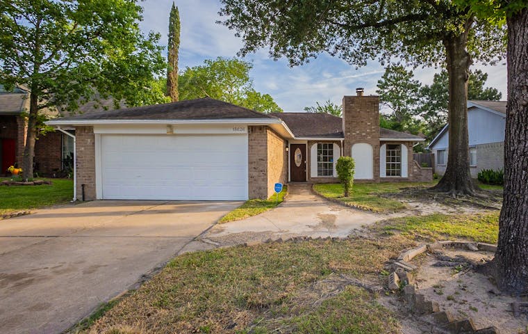 See details about 18626 Spinney Lane Dr, Cypress, TX 77433