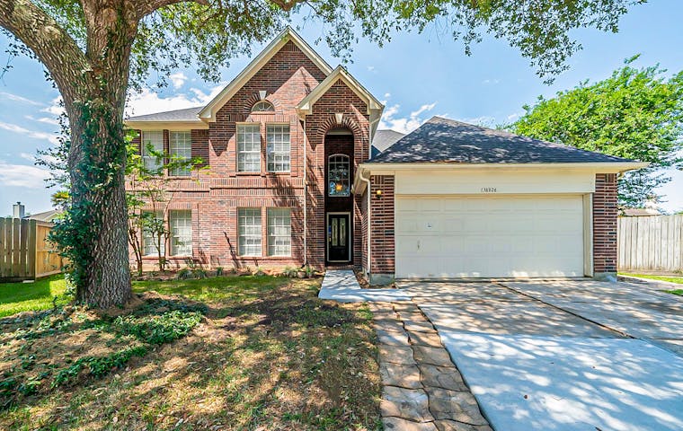 See details about 16926 Serenity Cove Cir, Friendswood, TX 77546