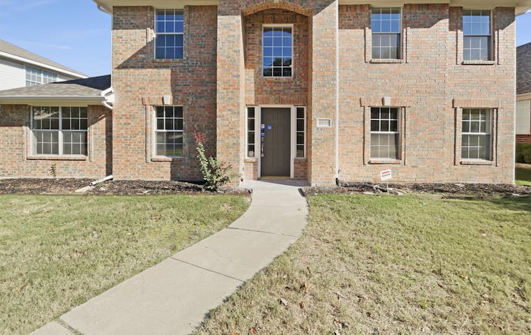 See details about 8012 Fleetwood Dr, Plano, TX 75025
