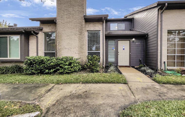 See details about 2115 Broadlawn Dr, Houston, TX 77058